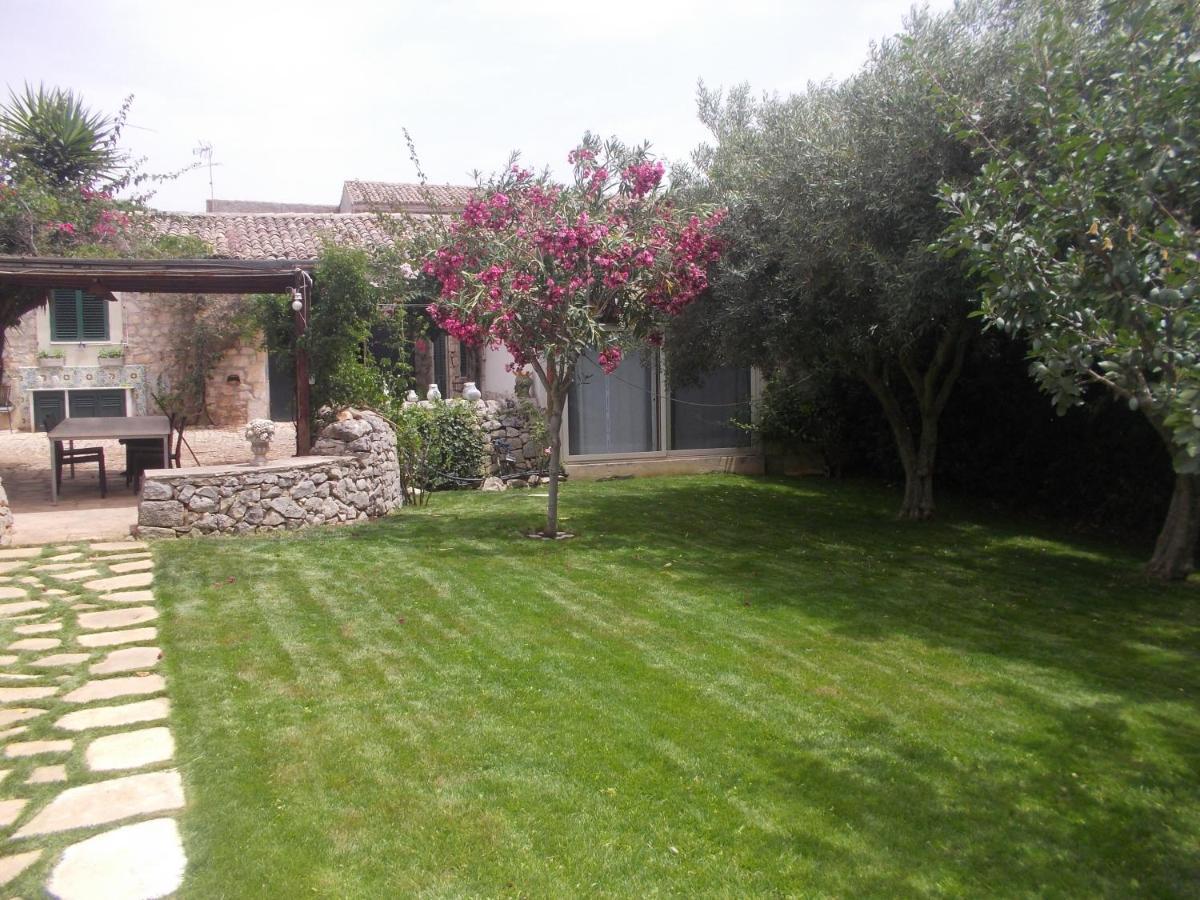 Oasi Di Campagna Hotel Modica Exterior foto
