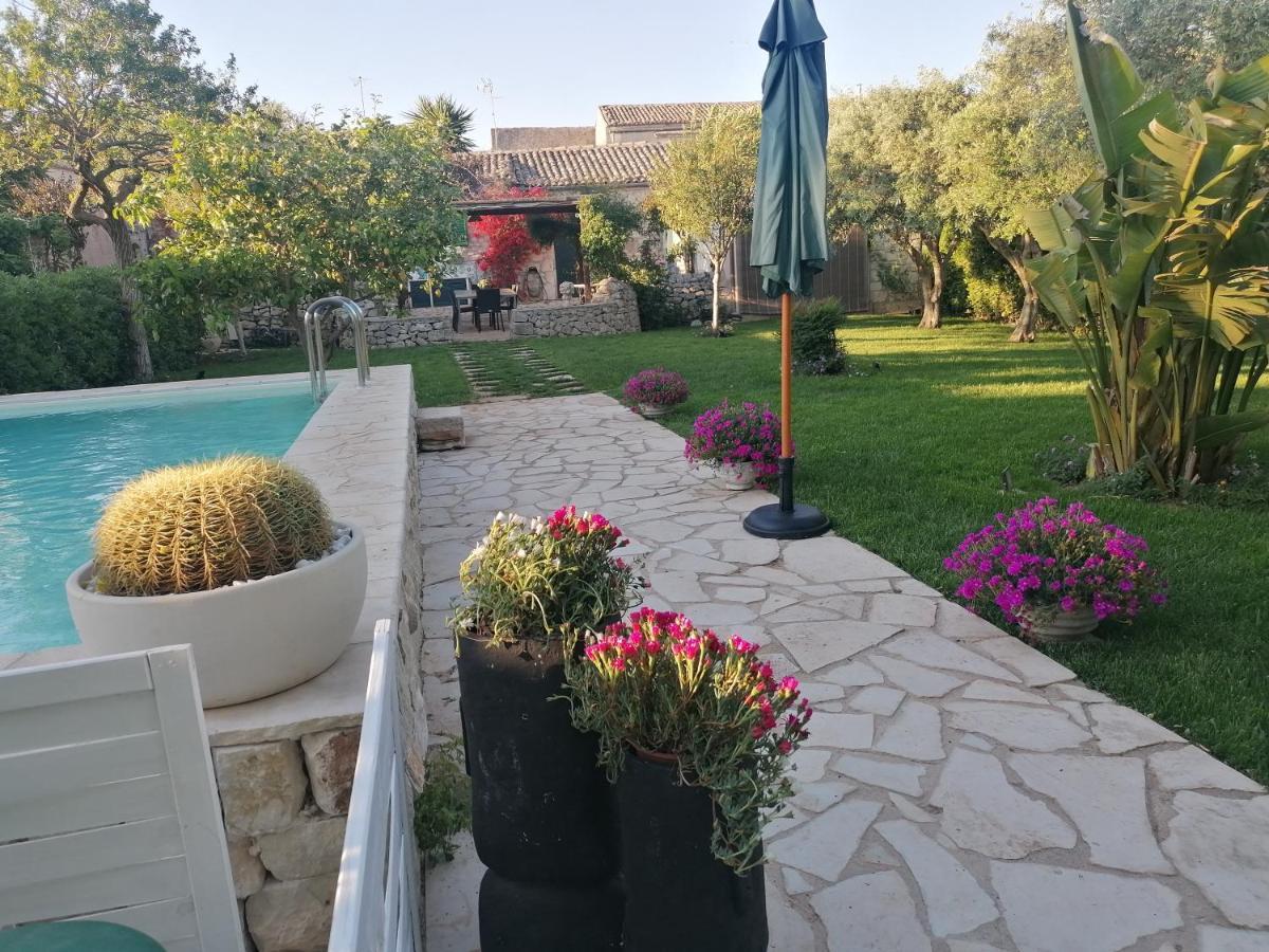 Oasi Di Campagna Hotel Modica Exterior foto